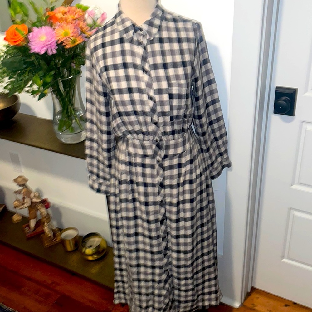 Zara Black and White Plaid Long sleeve Dress; Size M